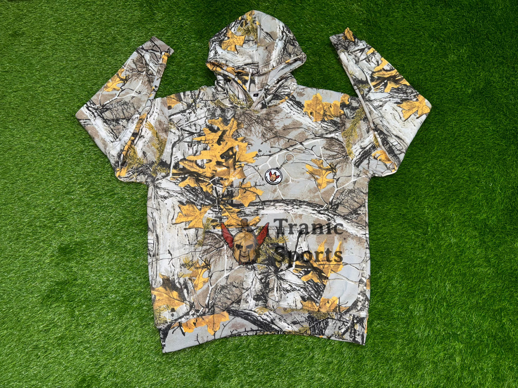 Autumn Leaf Camouflage Hoodie – Outdoor & Casual Wear
